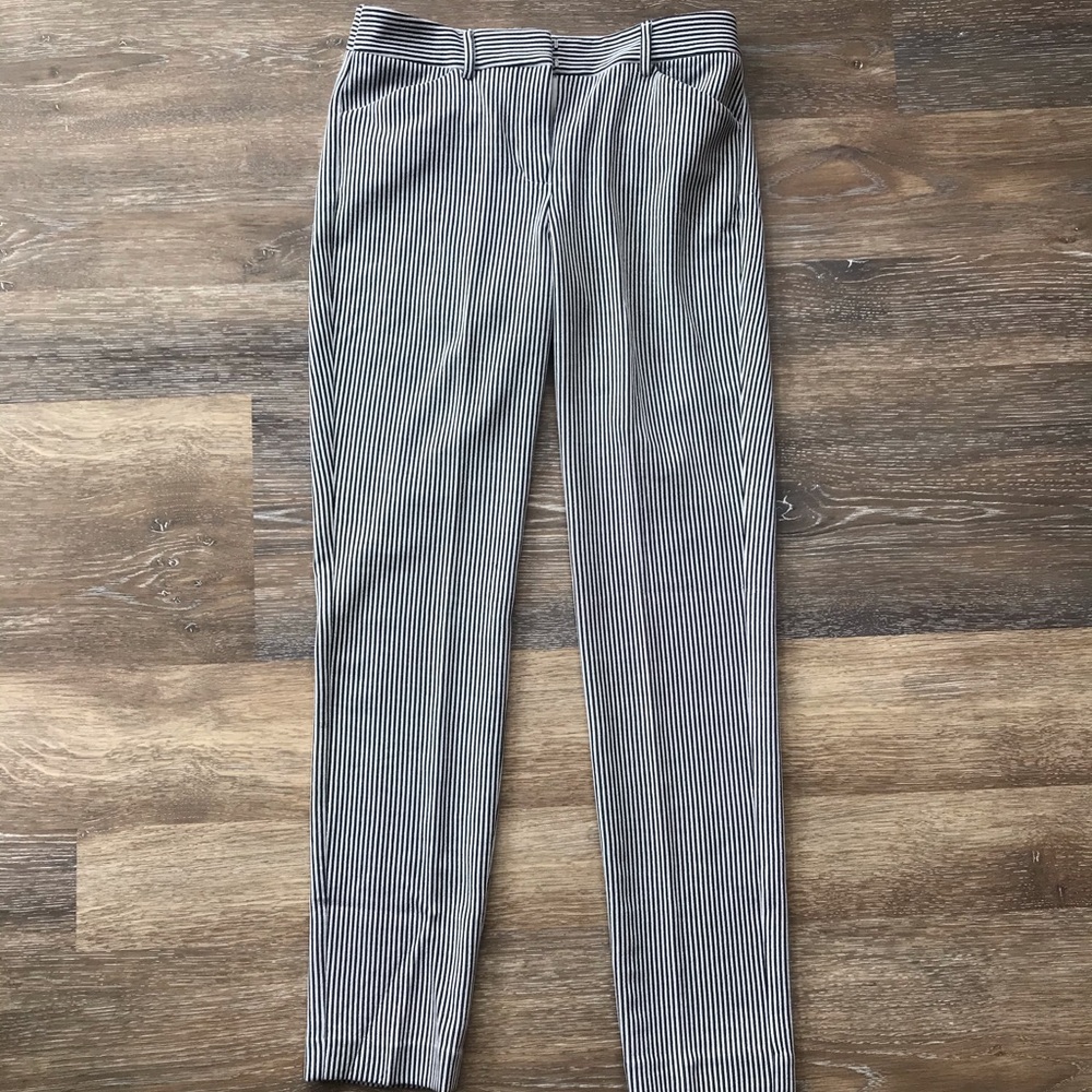 EXPRESS Pinstripe Columnist Ankle Mid Rise Pant 4L